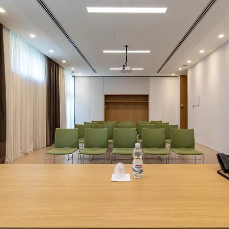 Hsm San Martino 3* 가르바냐테 모나스테로