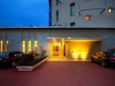 Hsm San Martino 가르바냐테 모나스테로