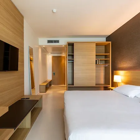 מלון Hsm San Martino Garbagnate Monastero