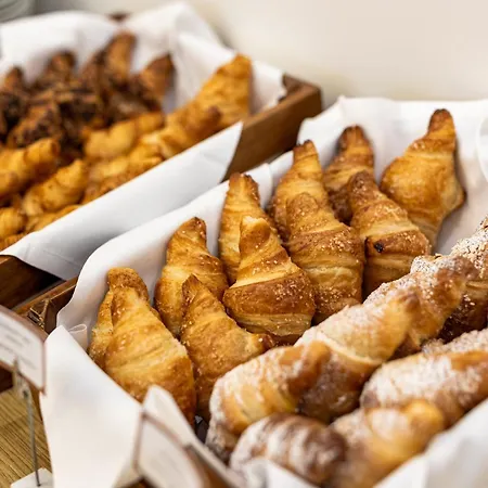 מלון Hsm San Martino 3*